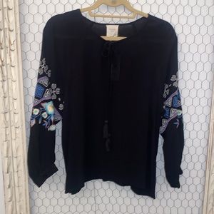 NWT Harper Heritage Boho Embroidered Top